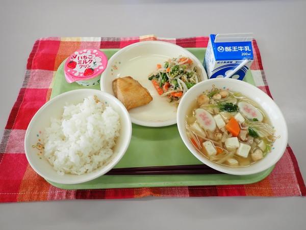 4月8日の給食
